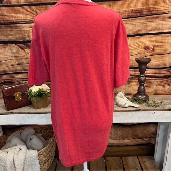 Sriracha Hot Chili Sauce Unisex Short Sleeve Tee Size L - Picture 2 of 11